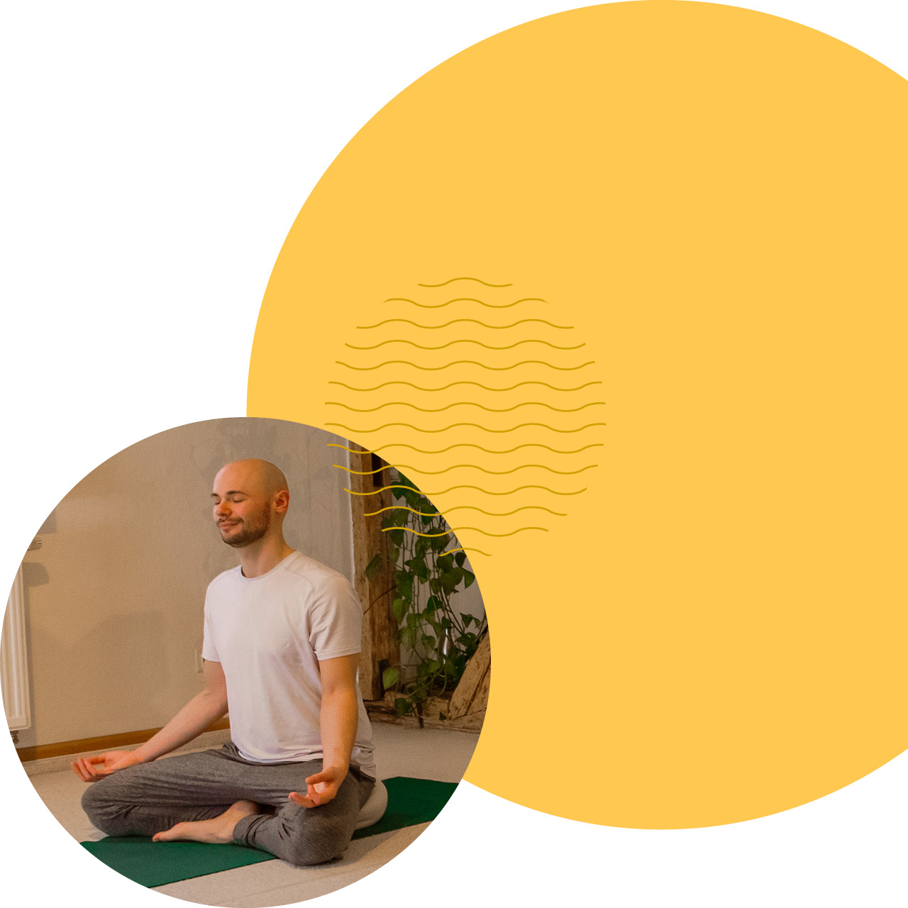 Gelbes Gestaltungselement mit Bild: Mann meditiert im Schneidersitz | Meditation | Yoga Vidya Bayreuth